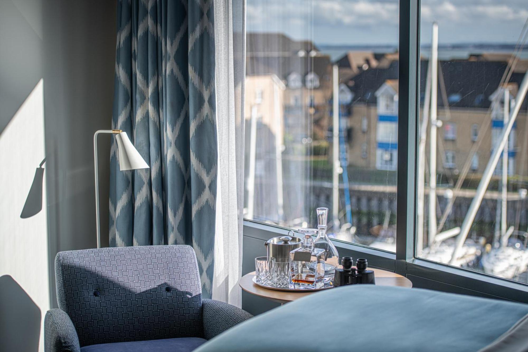 Harbour Hotel & Spa Southampton Exterior foto A room at the hotel